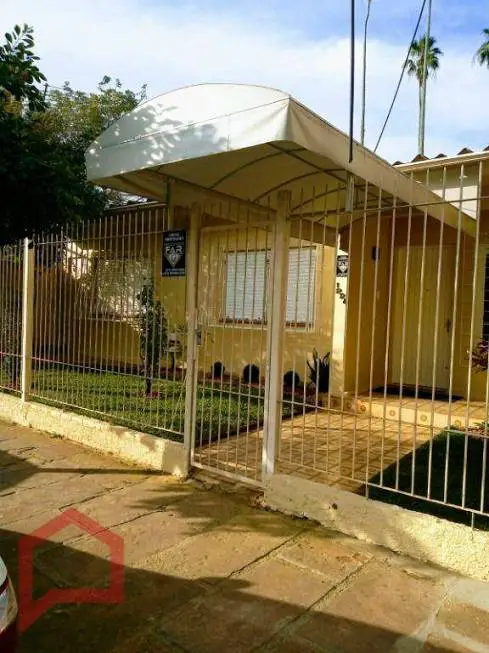Foto 1 de Casa com 3 Quartos para alugar, 270m² em Centro, São Leopoldo