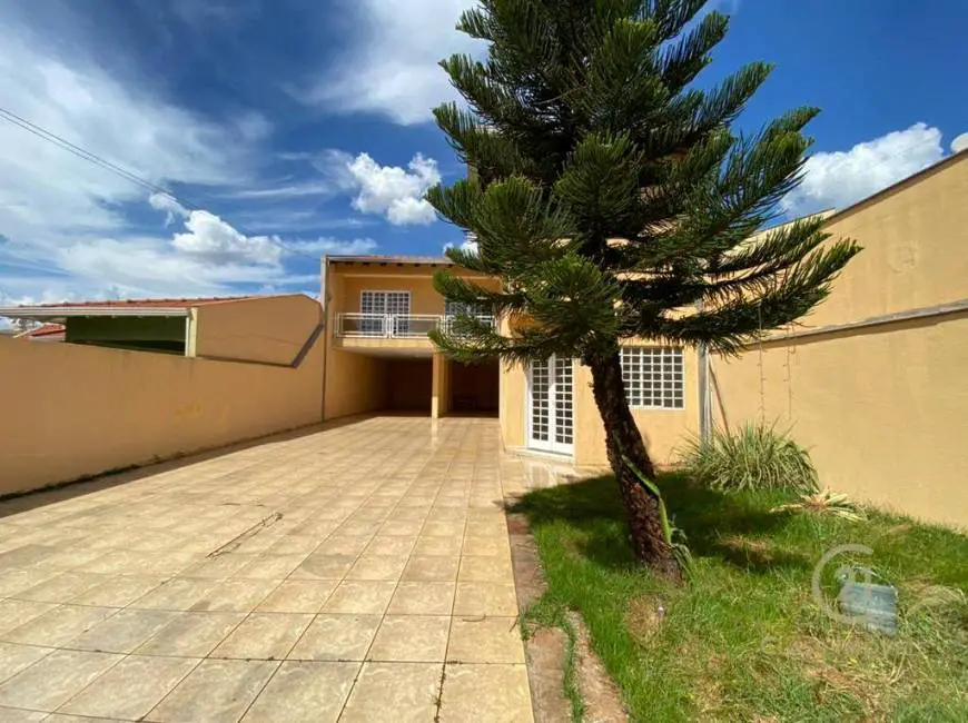 Foto 2 de Casa com 3 Quartos à venda, 235m² em Jardim Santa Alice, Londrina