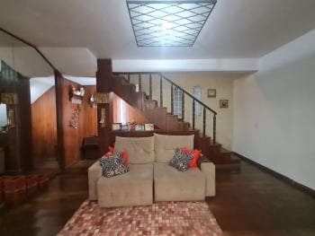 Foto 4 de Casa com 5 Quartos para alugar, 308m² em Santa Terezinha, Belo Horizonte