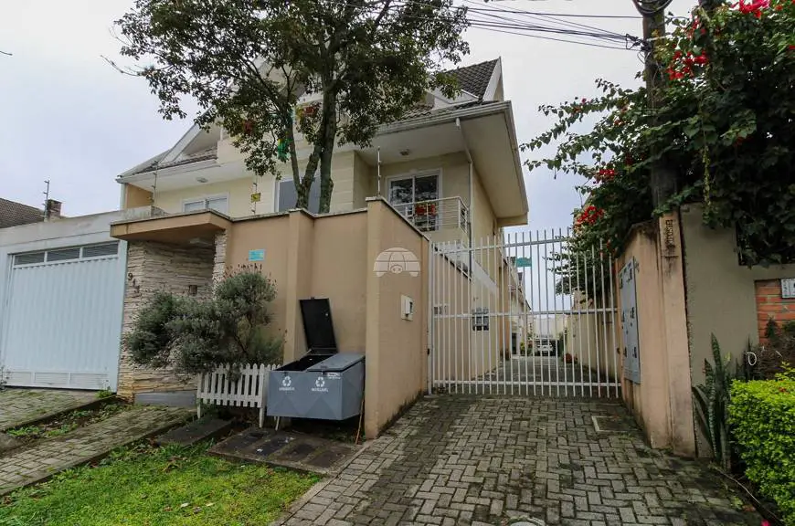 Foto 1 de Casa de Condomínio com 3 Quartos à venda, 148m² em Mercês, Curitiba