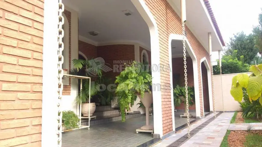 Foto 1 de Sobrado com 3 Quartos à venda, 330m² em Jardim Gloria, Olímpia
