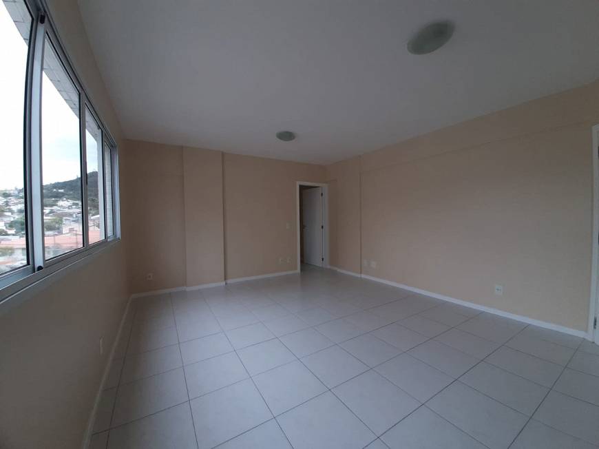 Foto 1 de Apartamento com 2 Quartos para alugar, 80m² em Trindade, Florianópolis