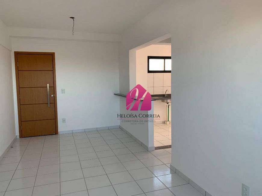 Foto 1 de Apartamento com 3 Quartos à venda, 76m² em Dix-sept Rosado, Natal