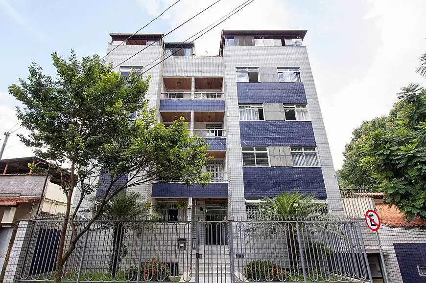 Foto 1 de Apartamento com 3 Quartos para alugar, 94m² em Jardim Glória, Juiz de Fora