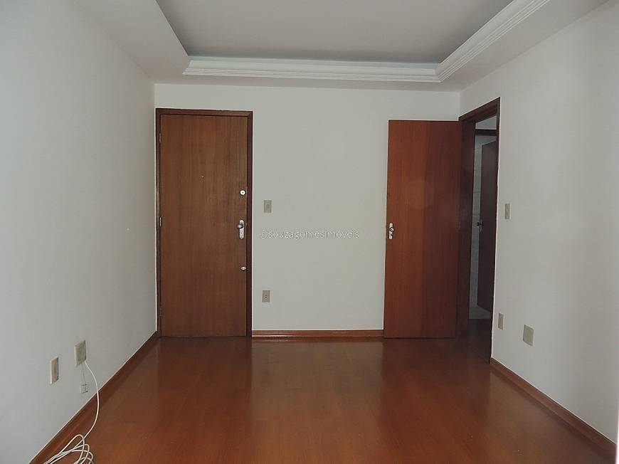 Foto 4 de Apartamento com 3 Quartos para alugar, 94m² em Jardim Glória, Juiz de Fora