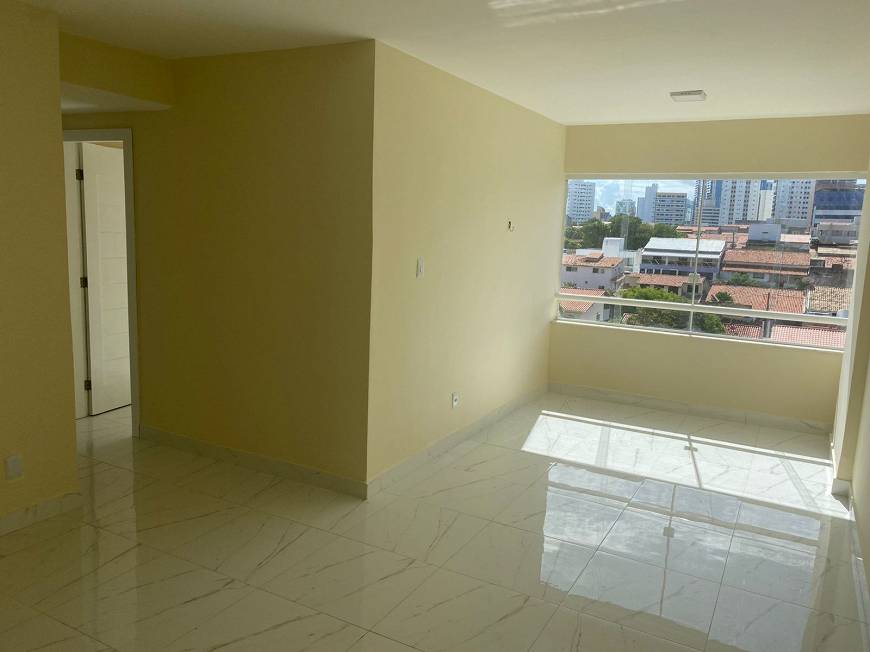 Foto 1 de Apartamento com 3 Quartos à venda, 75m² em Stiep, Salvador