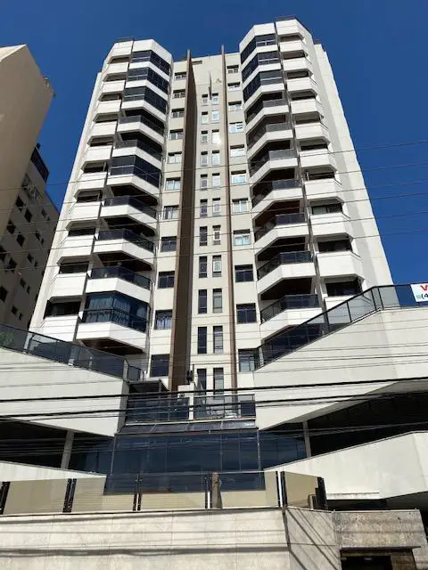 Foto 1 de Apartamento com 4 Quartos para alugar, 136m² em Centro, Florianópolis