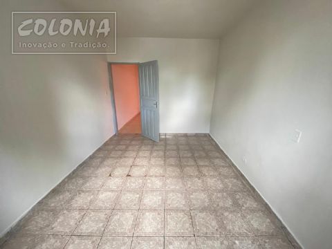 Foto 1 de Casa com 1 Quarto para alugar, 141m² em Parque Capuava, Santo André