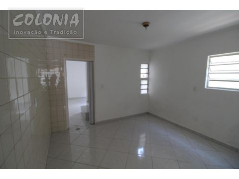 Foto 1 de Casa com 1 Quarto para alugar, 144m² em Parque Capuava, Santo André