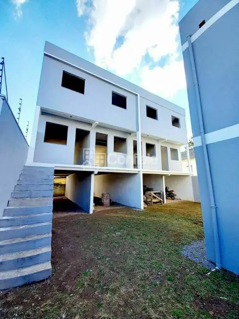 Foto 4 de Casa com 2 Quartos à venda, 88m² em Cidade Nova, Caxias do Sul
