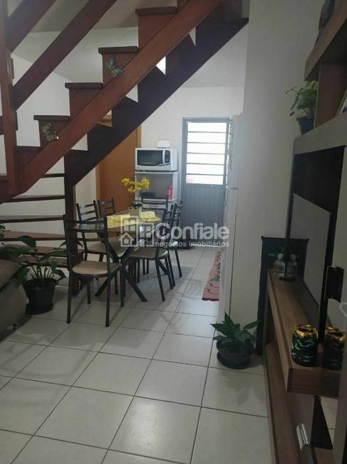 Foto 1 de Casa com 2 Quartos à venda, 88m² em Cidade Nova, Caxias do Sul