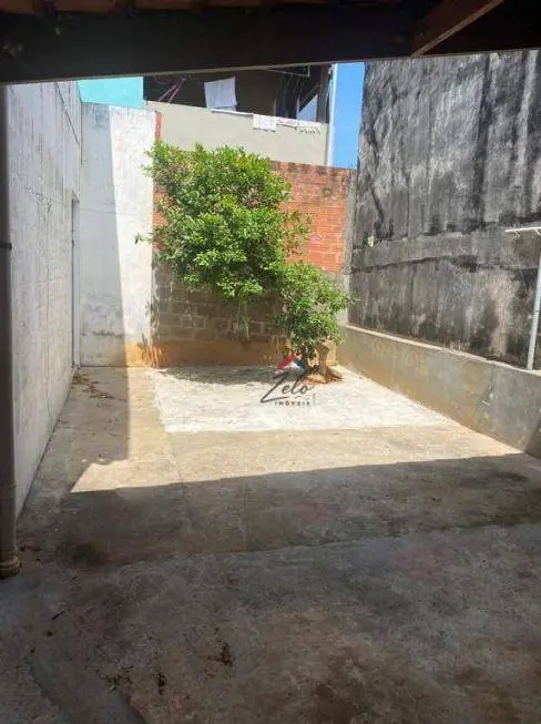 Foto 3 de Casa com 2 Quartos para alugar, 60m² em Jardim Vista Alegre, Campo Limpo Paulista