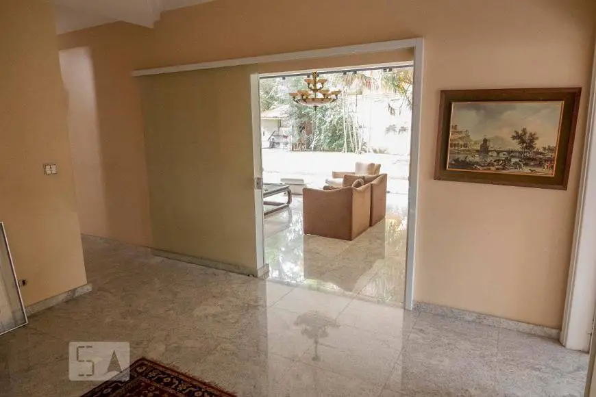 Foto 3 de Casa com 3 Quartos para alugar, 520m² em Alto de Pinheiros, São Paulo