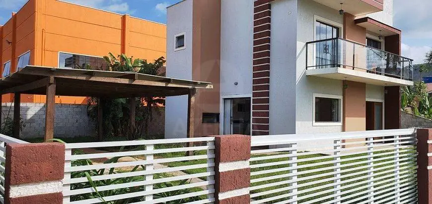 Foto 1 de Casa com 3 Quartos à venda, 151m² em Ambrósio, Garopaba