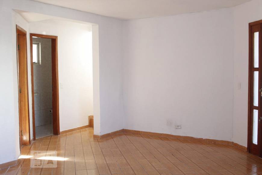 Foto 1 de Casa com 3 Quartos para alugar, 143m² em Cajuru, Curitiba