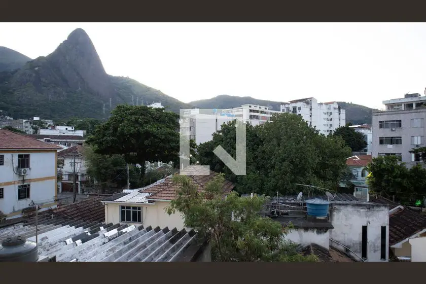 Foto 5 de Cobertura com 3 Quartos para alugar, 80m² em Grajaú, Rio de Janeiro