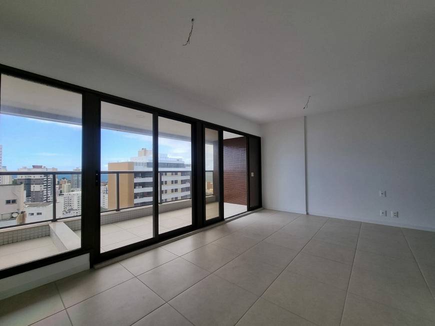 Foto 1 de Apartamento com 1 Quarto à venda, 51m² em Barra, Salvador