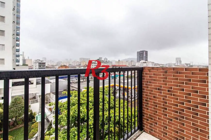 Foto 2 de Apartamento com 1 Quarto à venda, 67m² em Encruzilhada, Santos