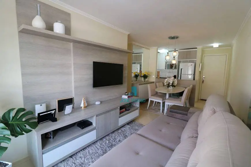 Foto 1 de Apartamento com 2 Quartos à venda, 50m² em Água Verde, Curitiba