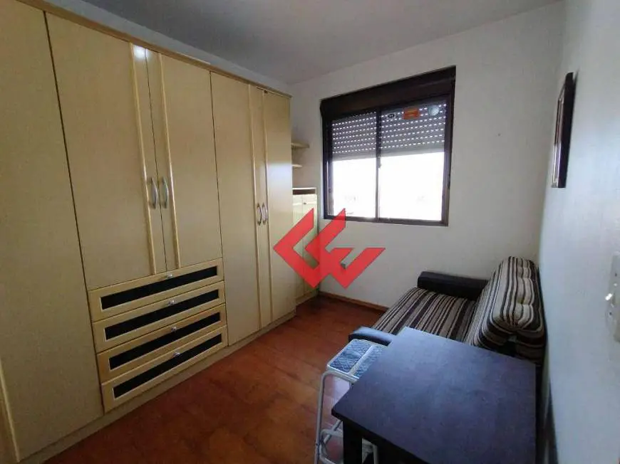 Foto 3 de Apartamento com 2 Quartos para alugar, 70m² em Jansen, Gravataí