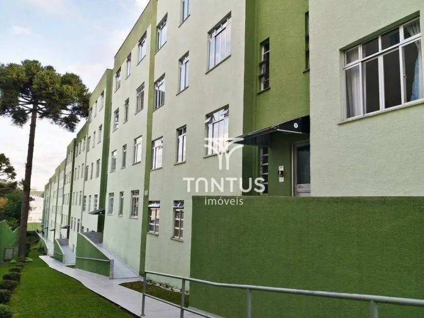Foto 2 de Apartamento com 2 Quartos para alugar, 61m² em Seminário, Curitiba