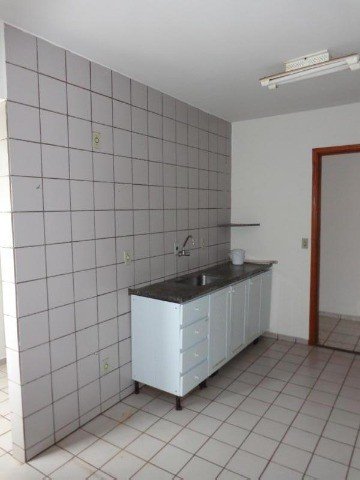 Foto 5 de Apartamento com 3 Quartos para alugar, 139m² em São Benedito, Uberaba