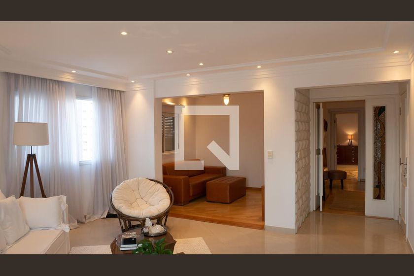 Foto 5 de Apartamento com 4 Quartos à venda, 200m² em Centro, Jundiaí