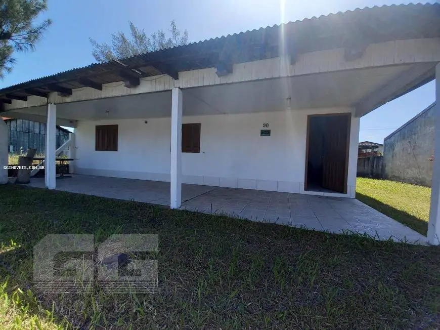 Foto 1 de Casa com 2 Quartos à venda, 10m² em Centro, Balneário Pinhal