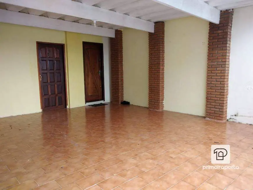 Foto 1 de Casa com 2 Quartos para alugar, 153m² em Centro, São José dos Campos