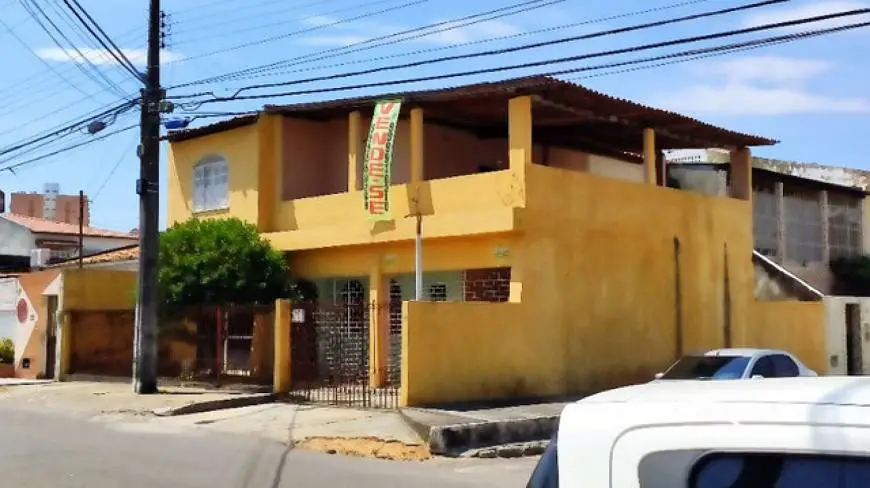 Foto 1 de Casa com 4 Quartos à venda, 180m² em Luzia, Aracaju