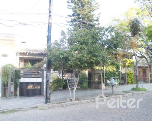 Foto 3 de Casa com 4 Quartos à venda, 294m² em Teresópolis, Porto Alegre