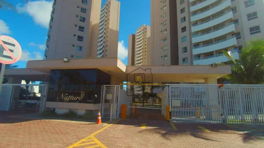Foto 1 de Apartamento com 2 Quartos para alugar, 59m² em Candelária, Natal