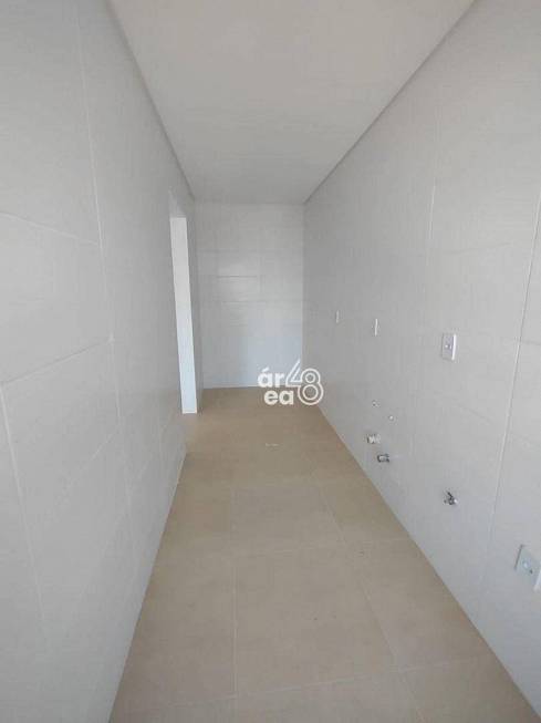 Foto 5 de Apartamento com 2 Quartos à venda, 74m² em Santinho, Florianópolis