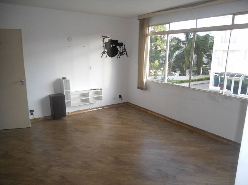 Foto 2 de Apartamento com 3 Quartos para alugar, 80m² em Jardim Marajoara, São Paulo