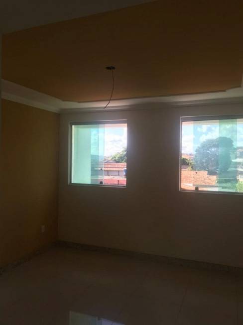 Foto 1 de Apartamento com 3 Quartos à venda, 60m² em Mantiqueira, Belo Horizonte