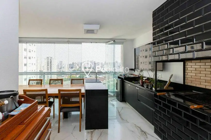 Foto 3 de Apartamento com 3 Quartos à venda, 204m² em Perdizes, São Paulo