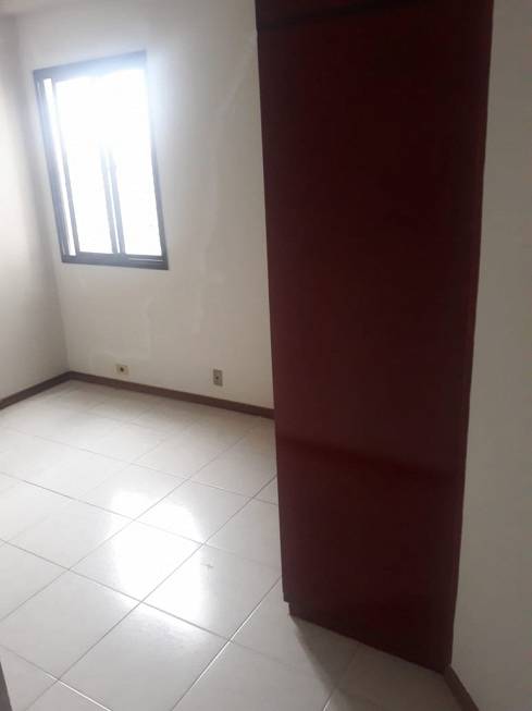 Foto 4 de Apartamento com 3 Quartos para alugar, 100m² em Praia da Costa, Vila Velha