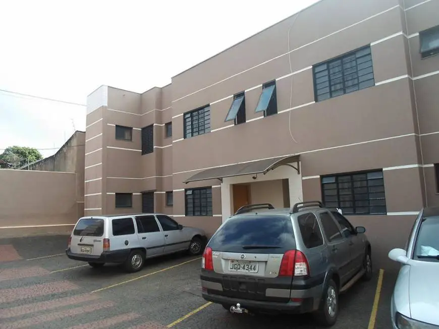 Foto 2 de Apartamento com 3 Quartos para alugar, 70m² em Universitário, Uberaba