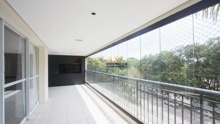 Foto 1 de Apartamento com 3 Quartos para alugar, 220m² em Vila Cruzeiro, São Paulo