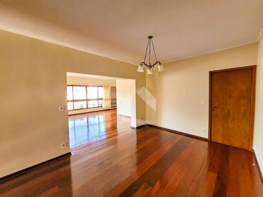 Foto 2 de Apartamento com 4 Quartos para venda ou aluguel, 185m² em Centro, Poços de Caldas