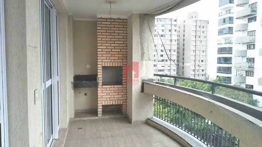 Foto 1 de Apartamento com 4 Quartos para venda ou aluguel, 161m² em Moema, São Paulo