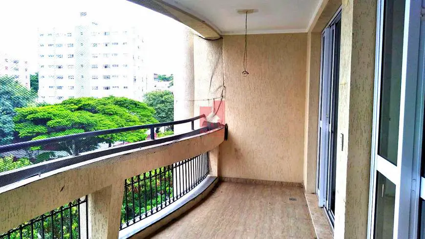 Foto 1 de Apartamento com 4 Quartos para venda ou aluguel, 161m² em Moema, São Paulo