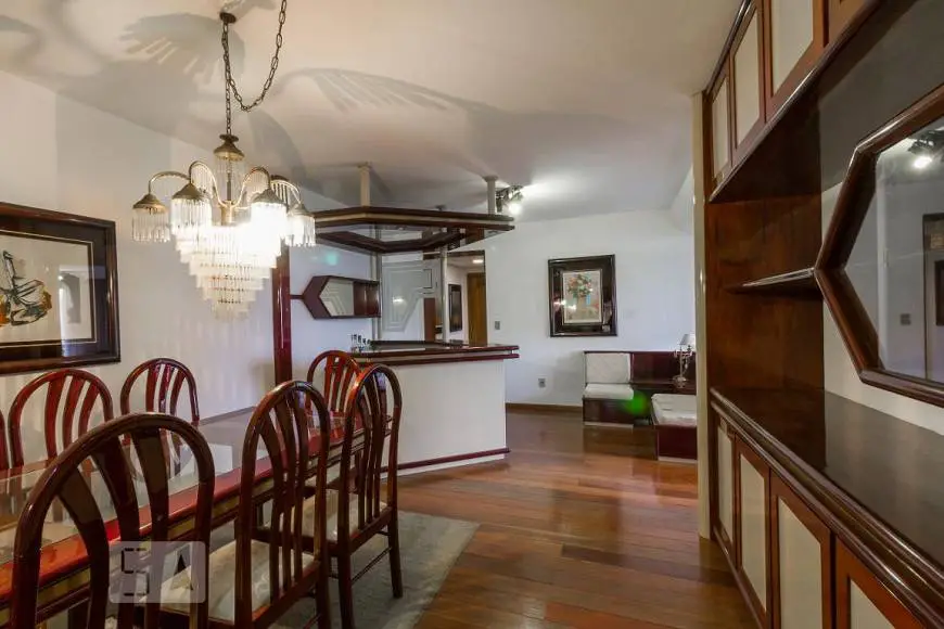 Foto 5 de Apartamento com 4 Quartos para alugar, 145m² em Rio Branco, Porto Alegre
