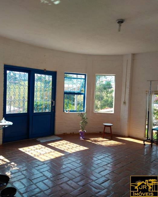 Foto 1 de Casa com 1 Quarto à venda, 485m² em , Cunha