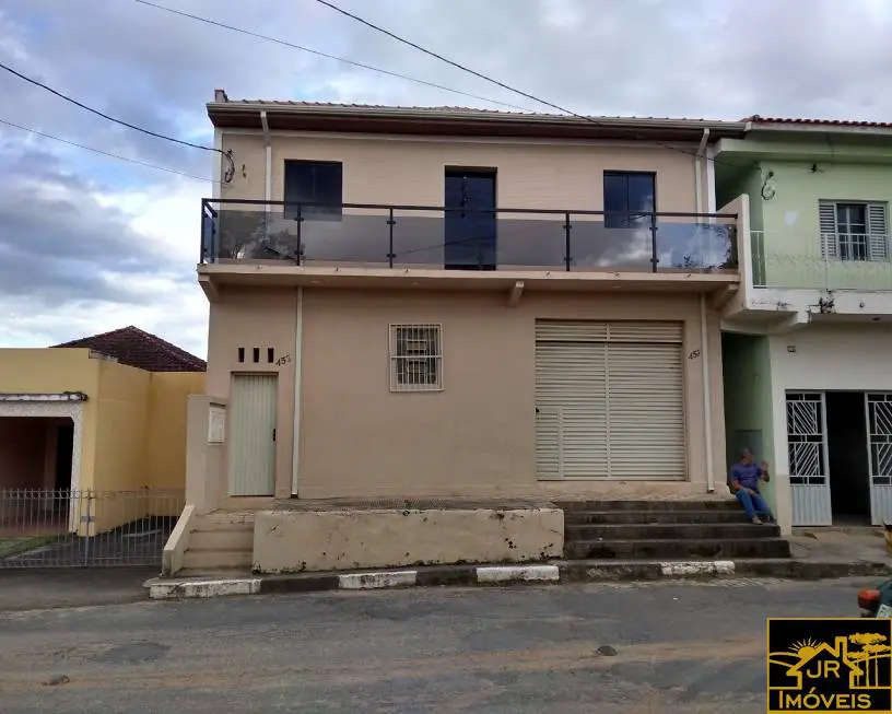 Foto 3 de Casa com 3 Quartos à venda, 250m² em , Cunha