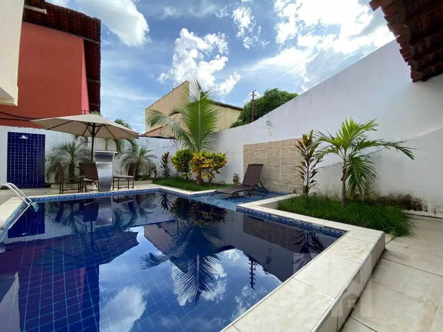 Foto 1 de Casa com 5 Quartos à venda, 265m² em Morada do Sol, Teresina