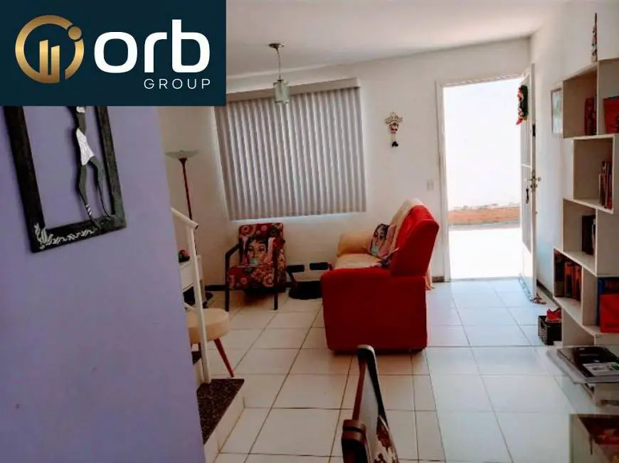 Foto 2 de Casa de Condomínio com 2 Quartos para venda ou aluguel, 68m² em Curicica, Rio de Janeiro