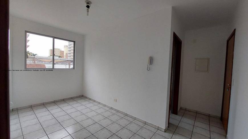Foto 3 de Apartamento com 1 Quarto para alugar, 31m² em Centro, Curitiba