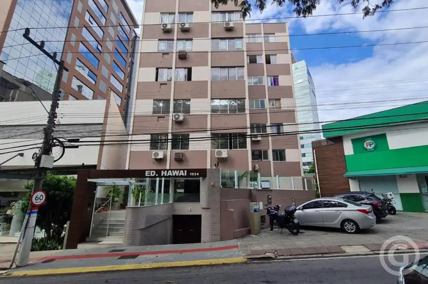 Foto 1 de Apartamento com 2 Quartos para alugar, 79m² em Centro, Florianópolis