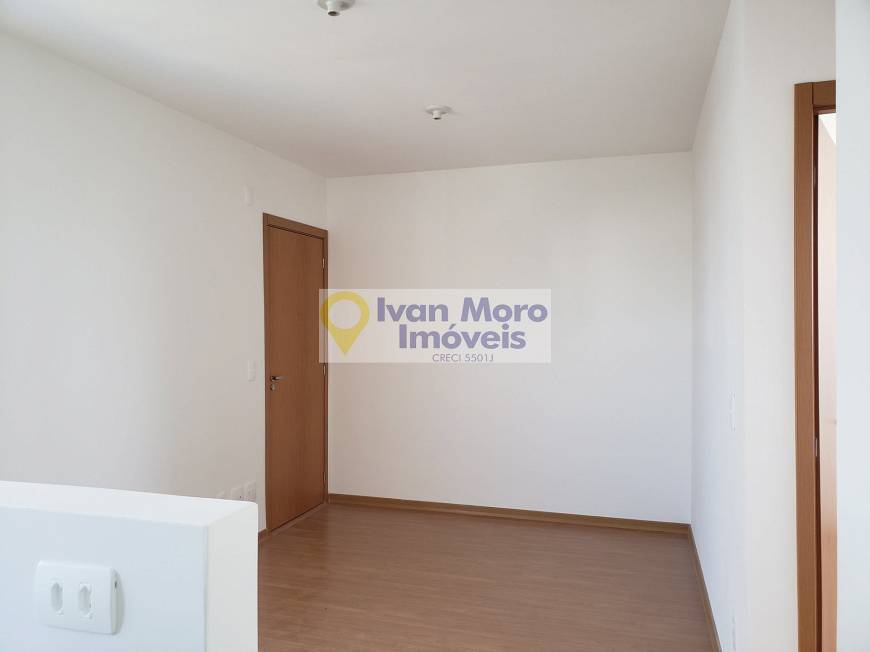 Foto 1 de Apartamento com 2 Quartos para alugar, 41m² em Serraria, São José